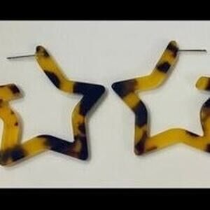 Star Tortoise Shell Acrylic Hoop Style Earrings